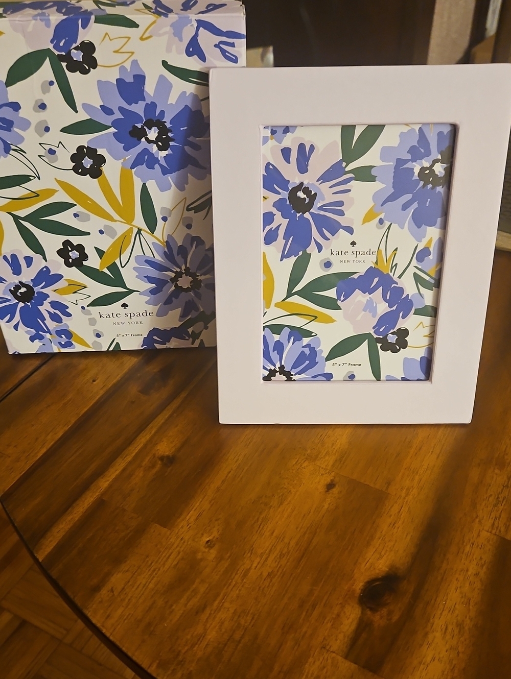 kate spade 5 X 7 Leatherette Floral Mat Picture Frame.